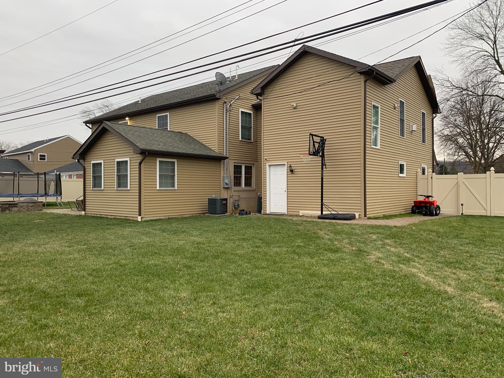 424 Bluebuff Road King of Prussia, PA 19406 - Photo 43 of 53 Rear (Right) of the Home