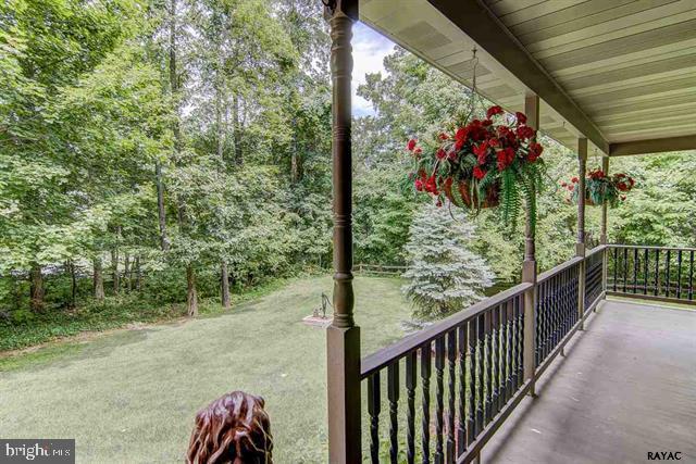 570 Beaver Creek Road Hanover, PA 17331 - Photo 3 of 34