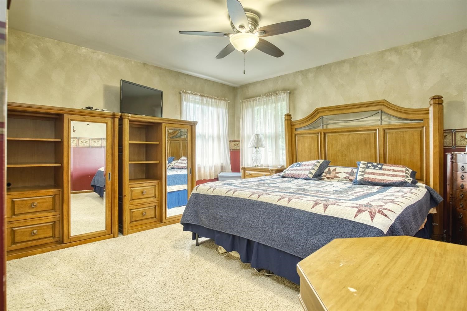 604 Almond Street Southwest De Motte, IN 46310 - Photo 5 of 15 1500x1000