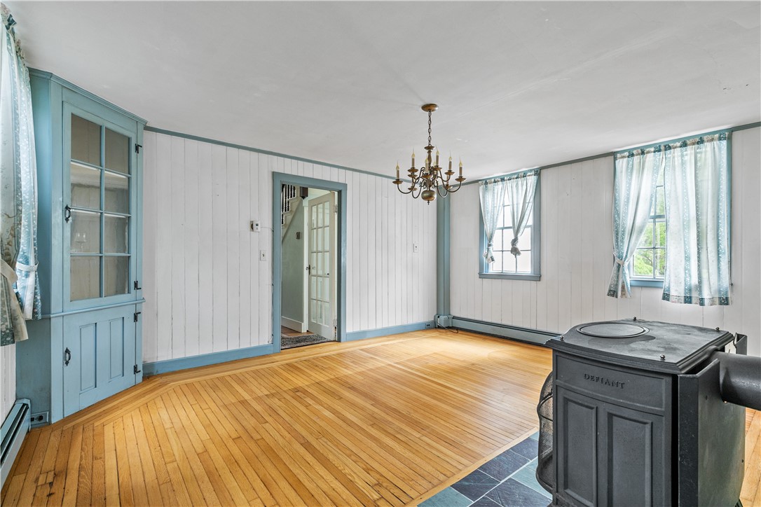 1029 Boston Neck Road North Kingstown, RI 02852 - Photo 17 of 32 Gallery Image 17