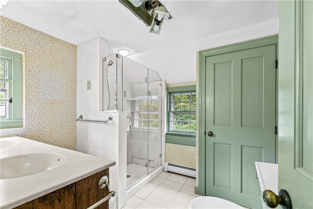 1029 Boston Neck Road North Kingstown, RI 02852 - Photo 22 of 32 Gallery Image 22
