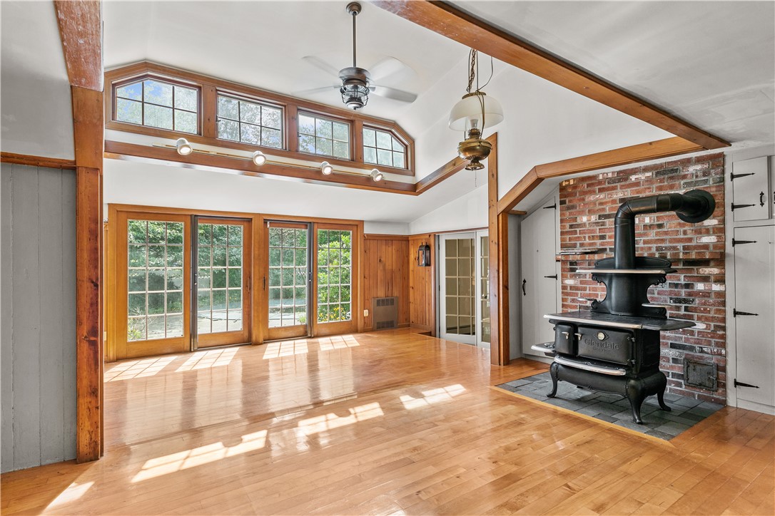1029 Boston Neck Road North Kingstown, RI 02852 - Photo 3 of 32 Gallery Image 3
