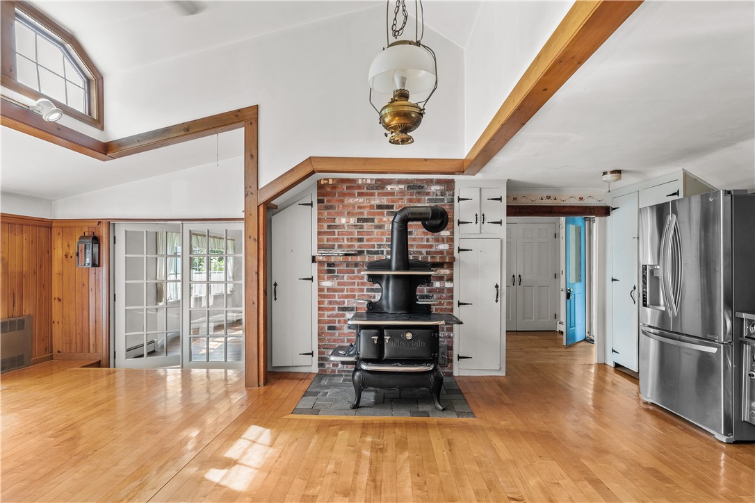 1029 Boston Neck Road North Kingstown, RI 02852 - Photo 5 of 32 Gallery Image 5