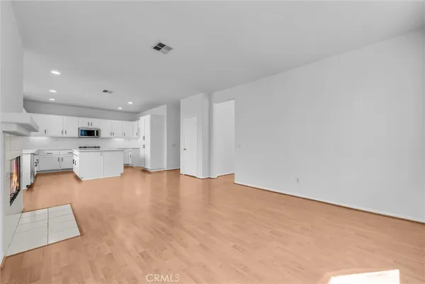 $820,000 | 33123 Yucca Street, Temecula, CA 92592