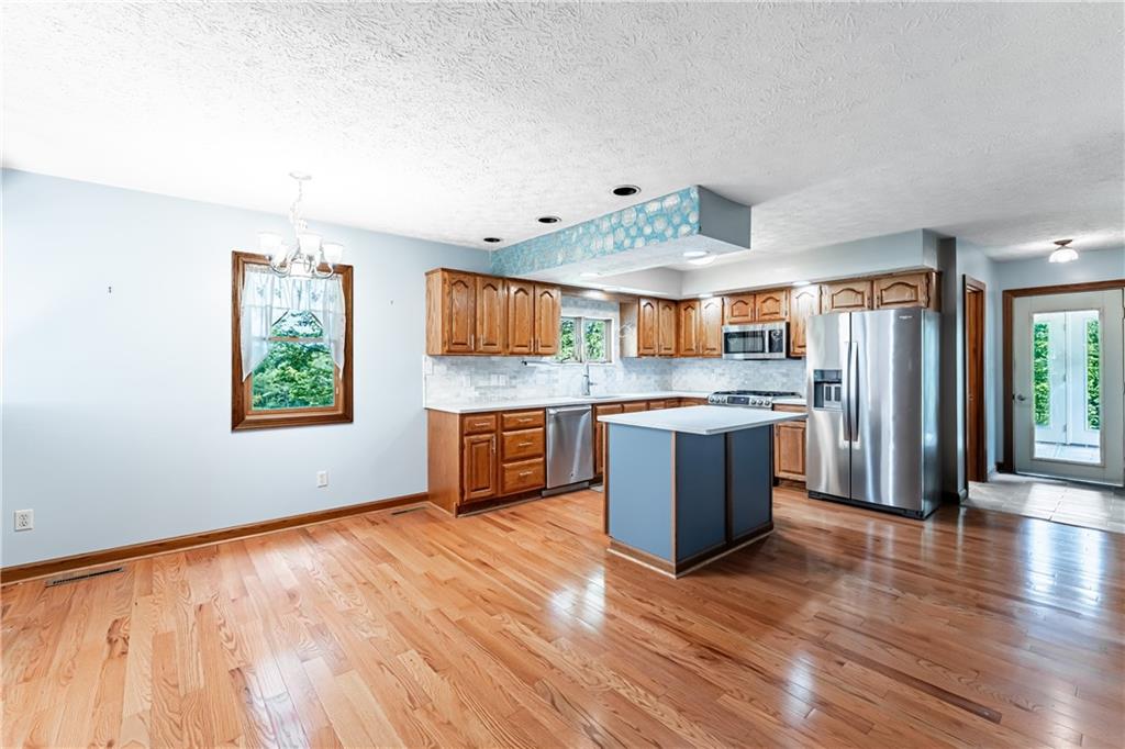 214 Bortz Road Point Marion, PA 15474 - Photo 5 of 32