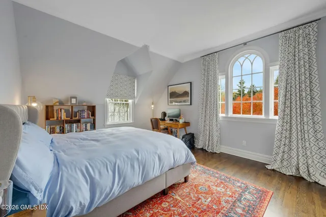 $7,950,000 | 33 Highland Farm Road, Greenwich, CT 06831