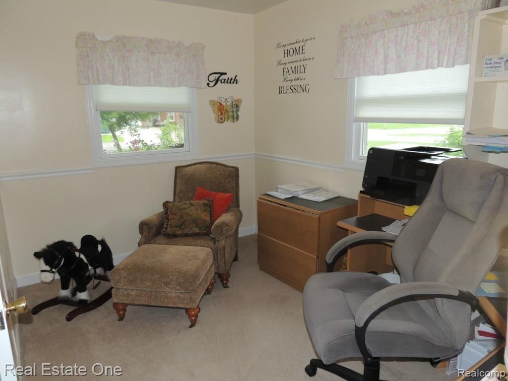 1848 June Avenue Rochester Hills, MI 48309 - Photo 27 of 28