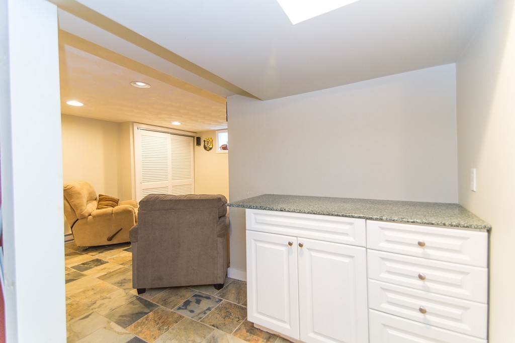 7 Purity Springs Road Burlington, MA 01803 - Photo 25 of 30 Gallery Image 25
