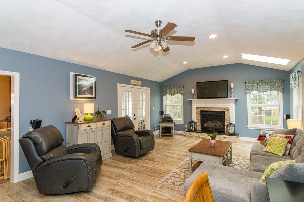 7 Purity Springs Road Burlington, MA 01803 - Photo 8 of 30 Gallery Image 8