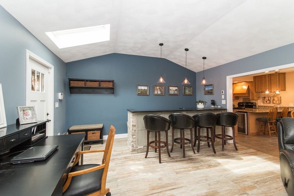 7 Purity Springs Road Burlington, MA 01803 - Photo 9 of 30 Gallery Image 9