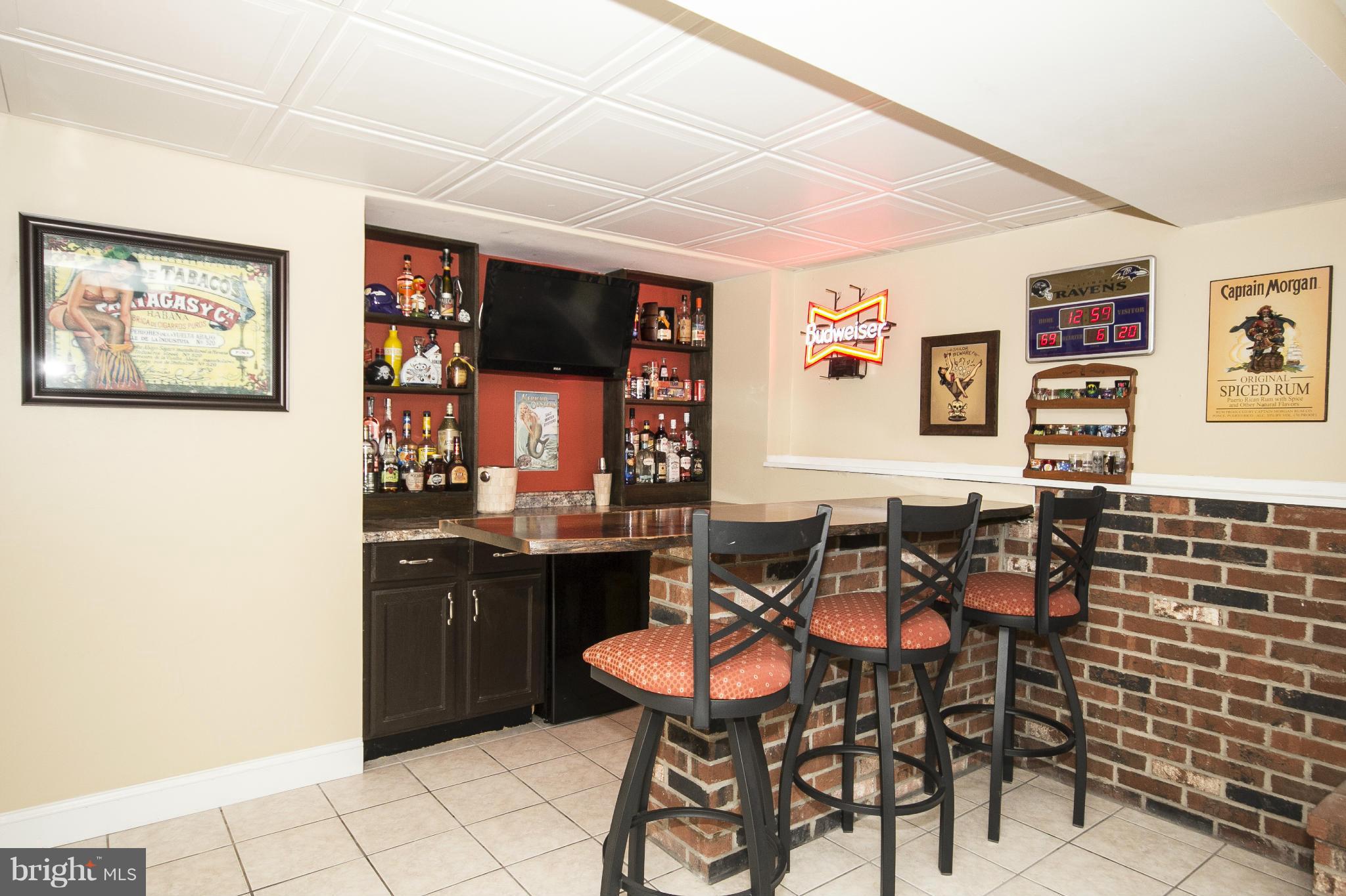117 Boxthorn Road Abingdon, MD 21009 - Photo 21 of 30 Brick Bar