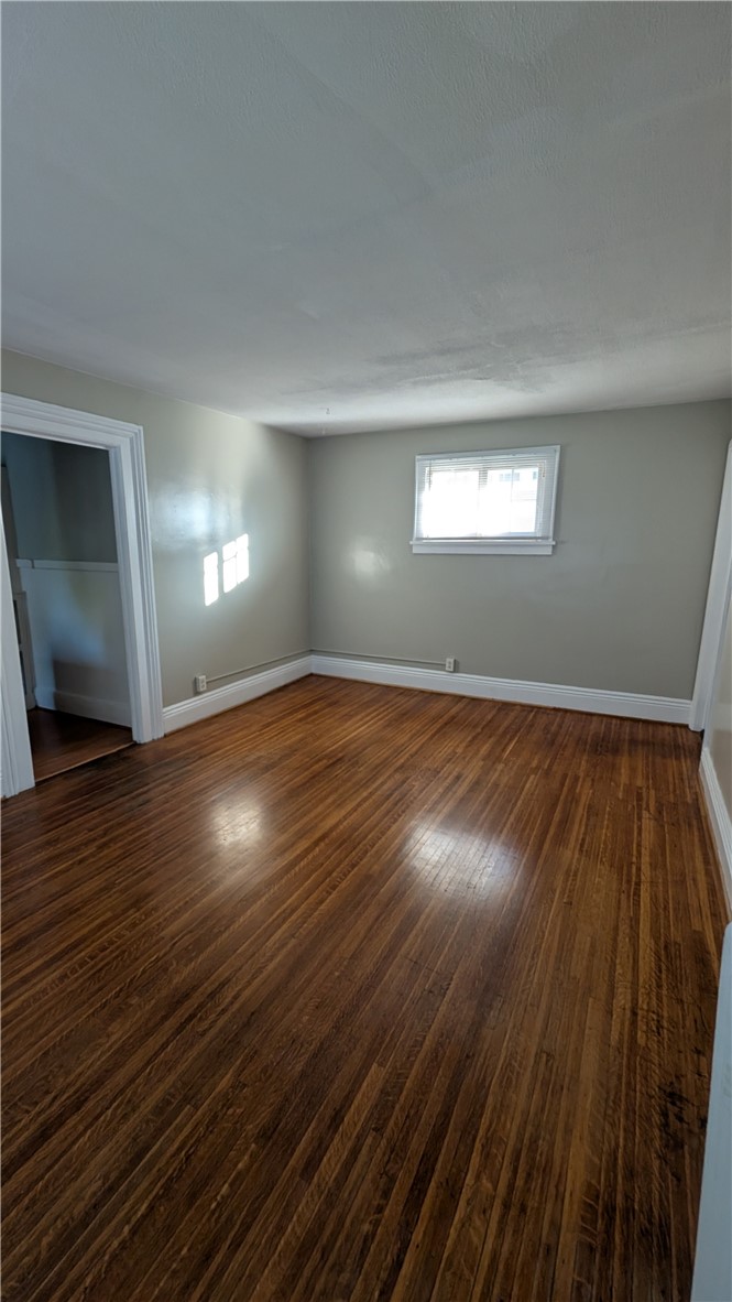 28 Vick Park B Rochester, NY 14607 - Photo 13 of 25 Other end of large living area