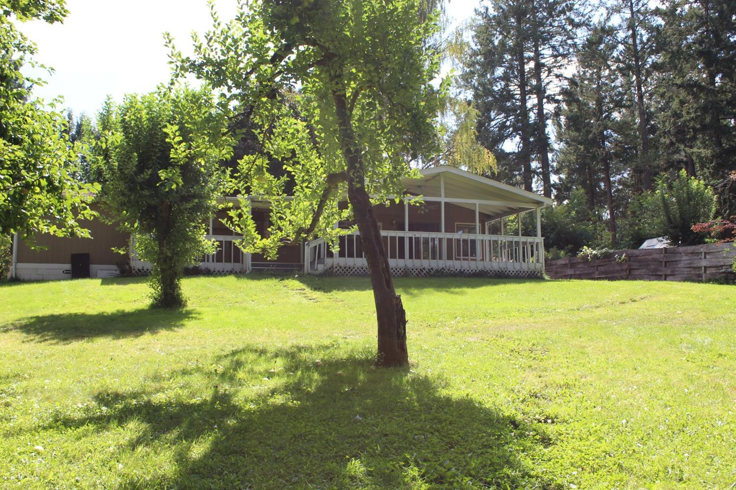 1854 Lampman Road Gold Hill, OR 97525 - Photo 2 of 21 Additional Photo