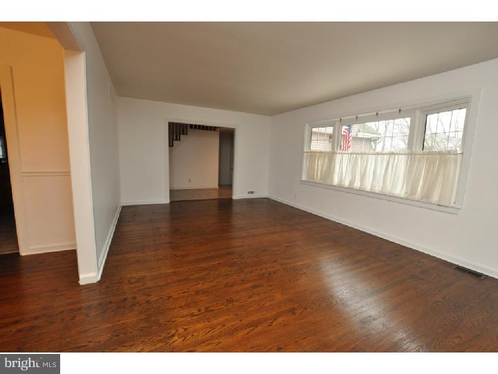 104 Haines Road Mount Laurel, NJ 08054 - Photo 3 of 21 Gallery Image 3