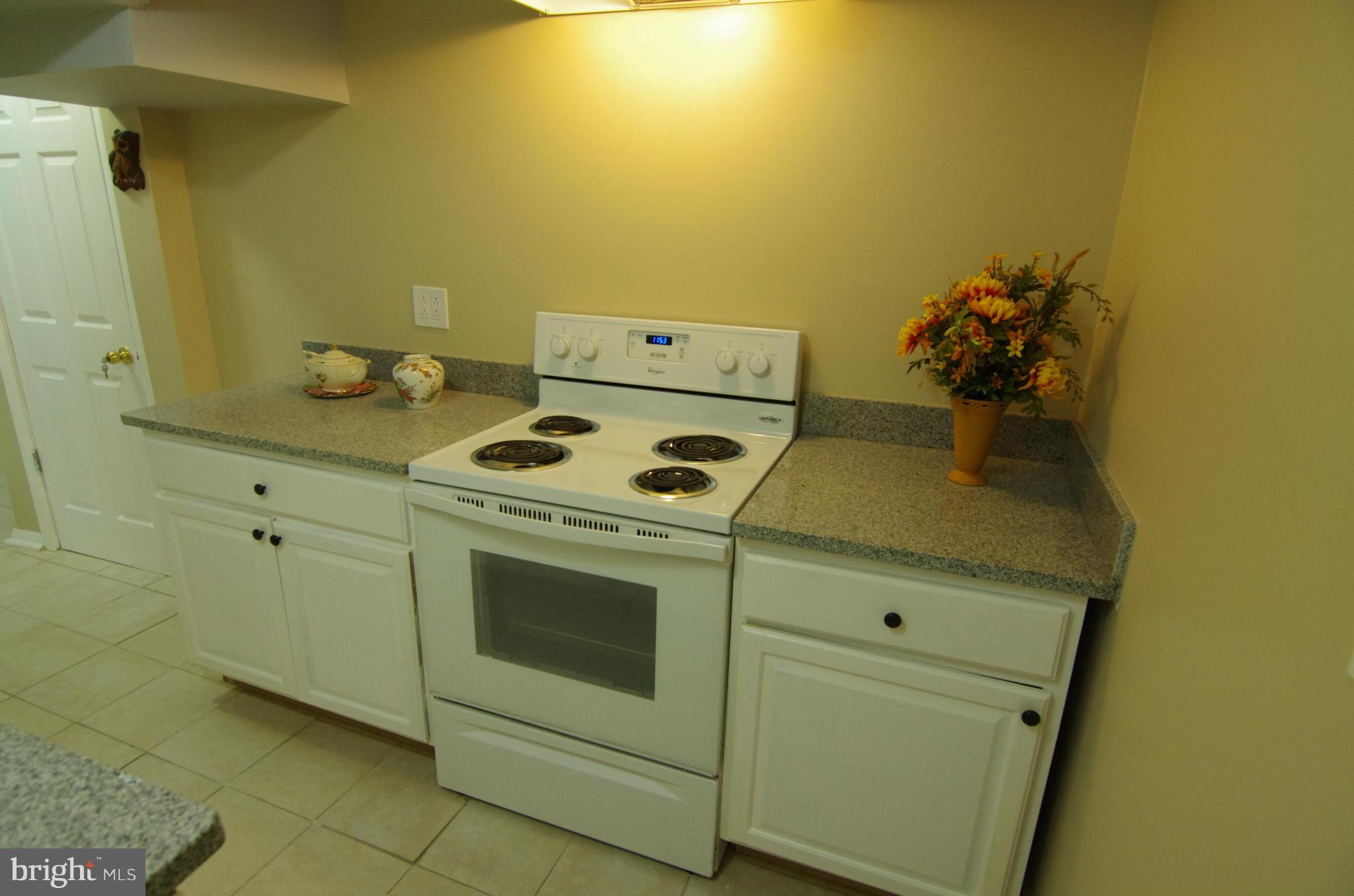 700 Adrian Street Southeast Washington, DC 20019 - Photo 11 of 20 Kitchen