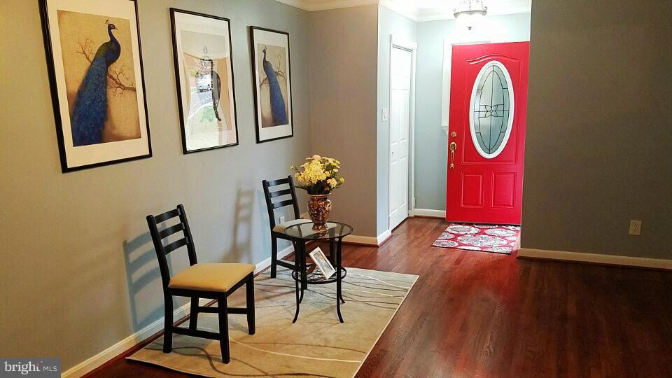 700 Adrian Street Southeast Washington, DC 20019 - Photo 5 of 20 Living Room