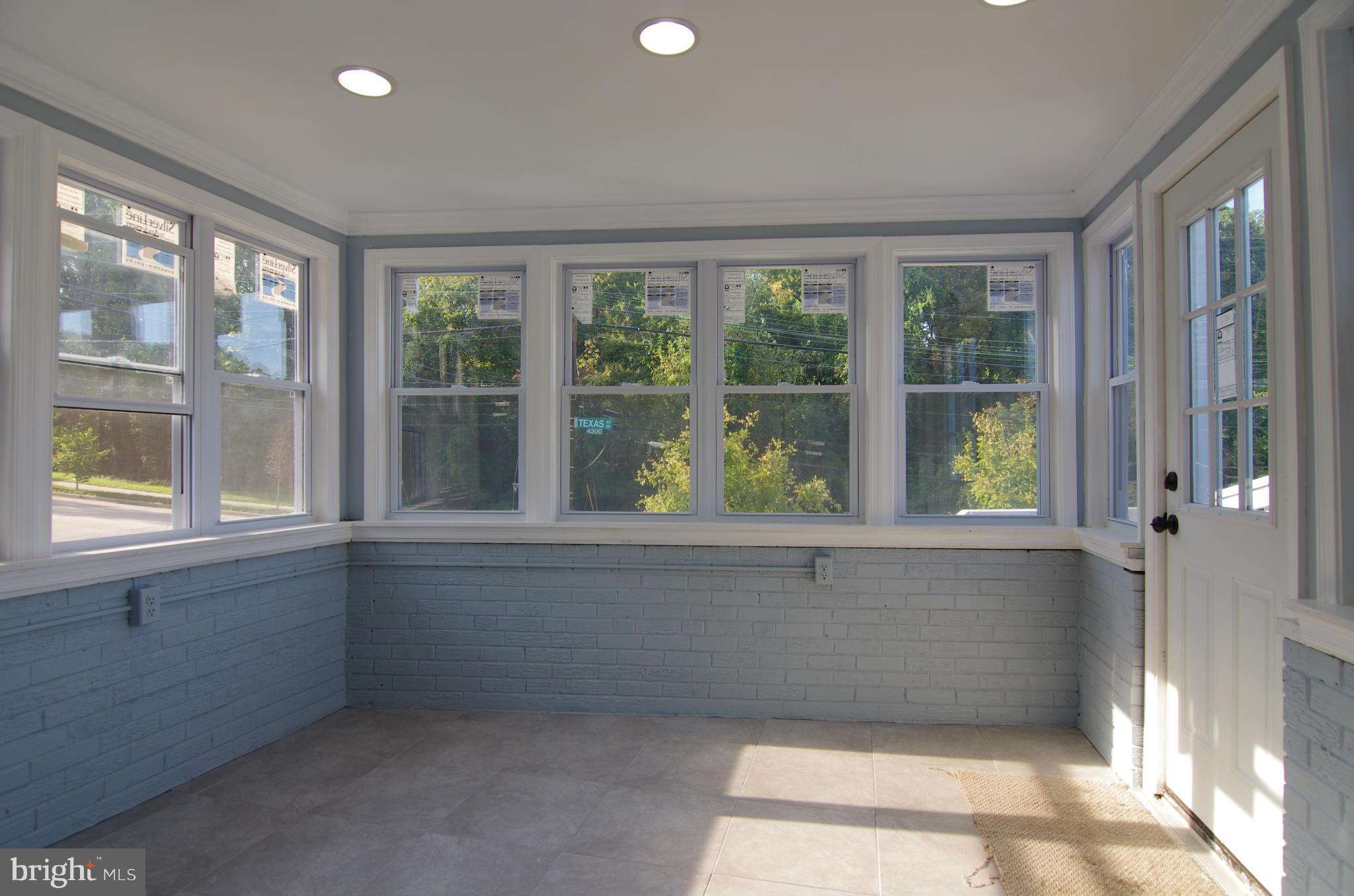 700 Adrian Street Southeast Washington, DC 20019 - Photo 7 of 20 View