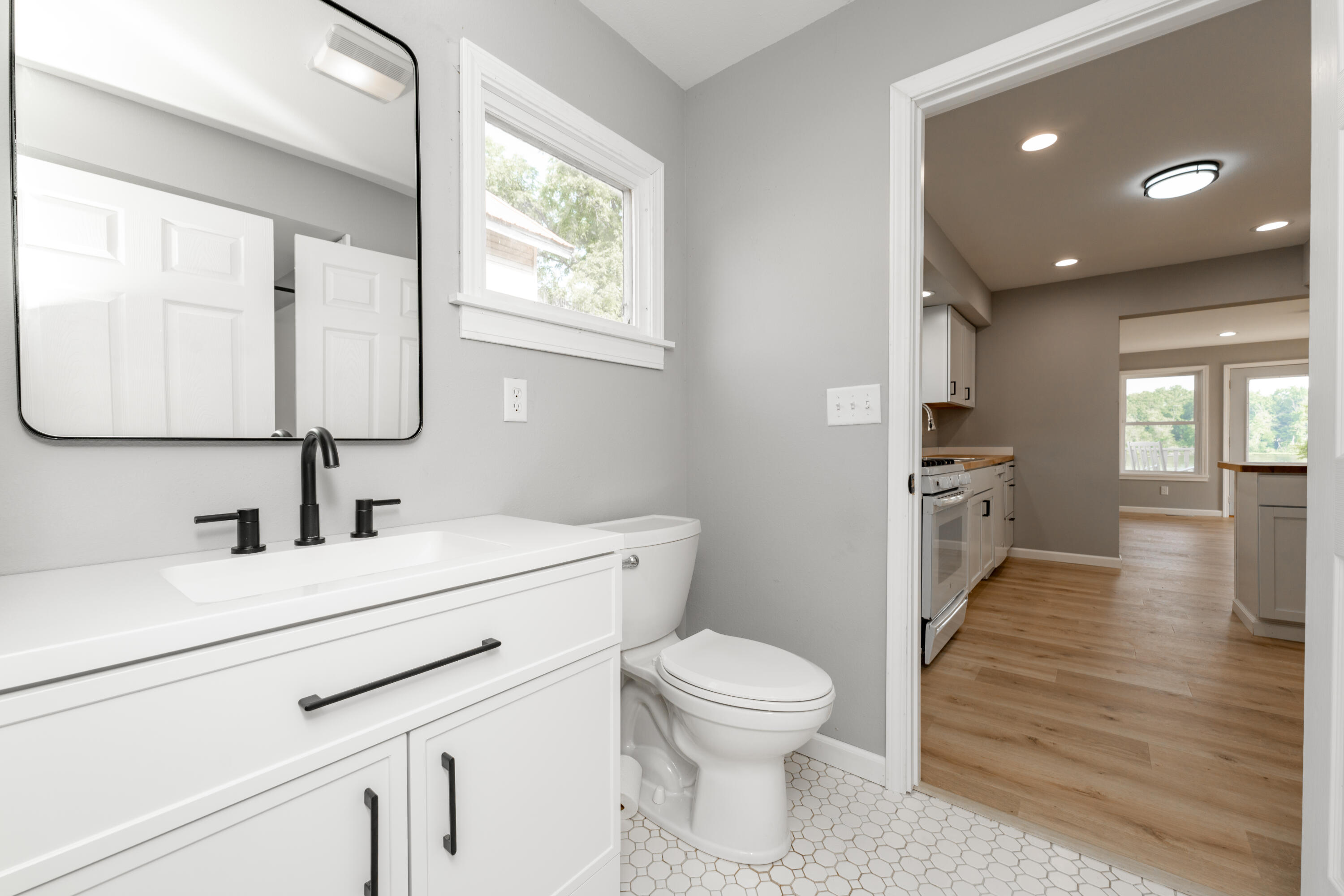 816 River Street Three Rivers, MI 49093 - Photo 13 of 49 DSC02929