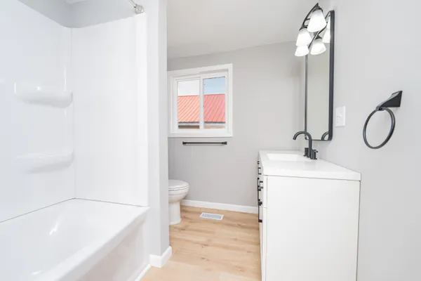 $399,999 | 816 River Street, Three Rivers, MI 49093