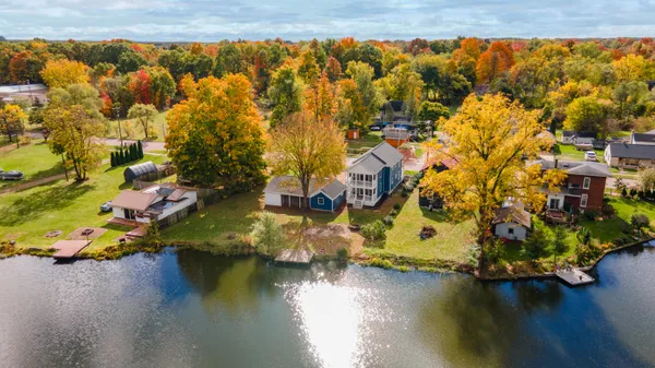 $399,999 | 816 River Street, Three Rivers, MI 49093