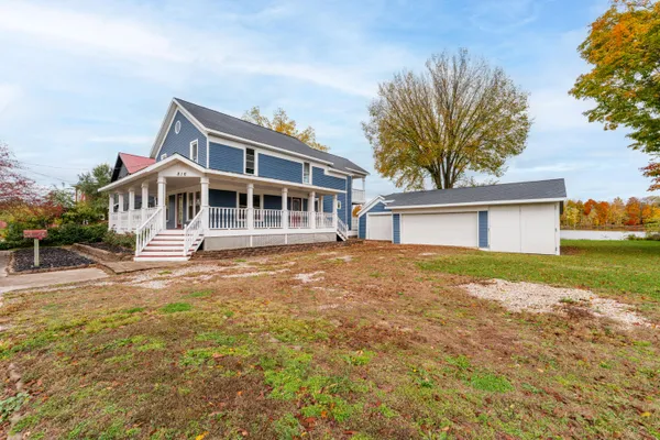 $399,999 | 816 River Street, Three Rivers, MI 49093