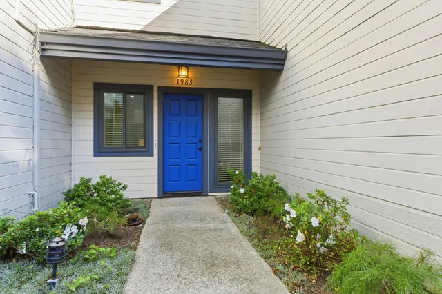 $1,295,000 | 1983 Euclid Avenue, Menlo Park, CA 94025