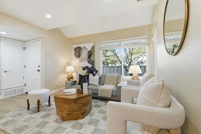 $1,295,000 | 1983 Euclid Avenue, Menlo Park, CA 94025