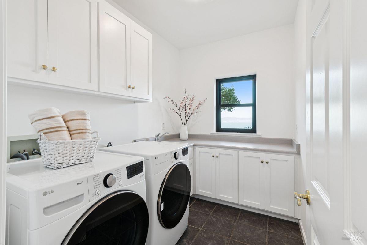 207 Taylor Road Tiburon, CA 94920 - Photo 49 of 67 Gallery Image 49