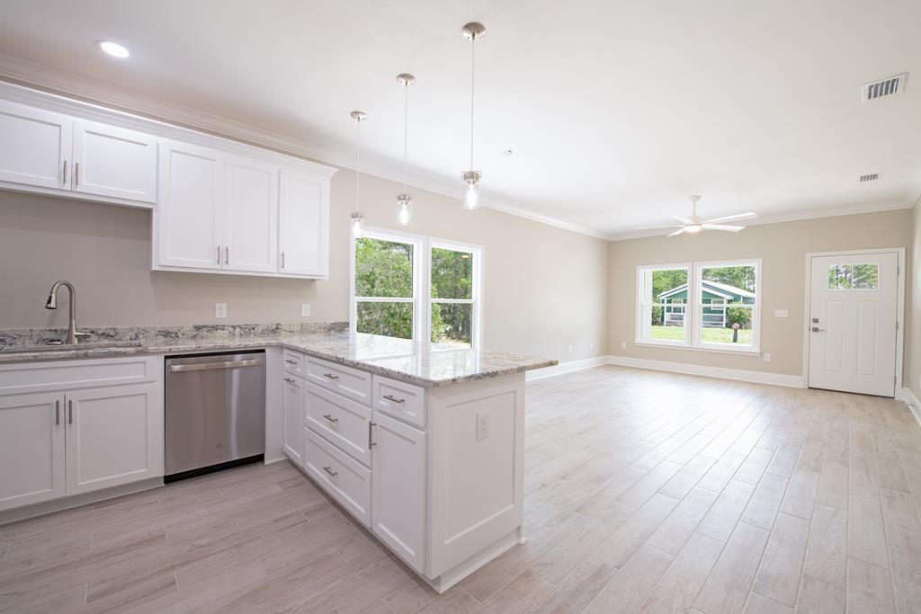 1722 Landing Street Carrabelle, FL 32322 - Photo 13 of 43
