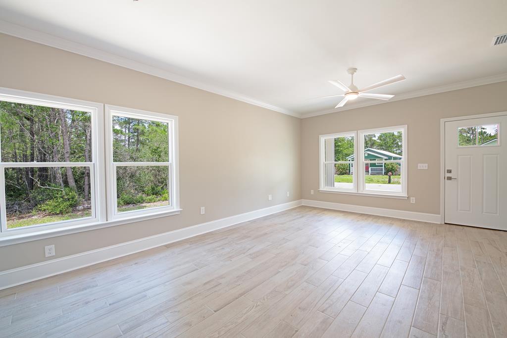 1722 Landing Street Carrabelle, FL 32322 - Photo 10 of 43