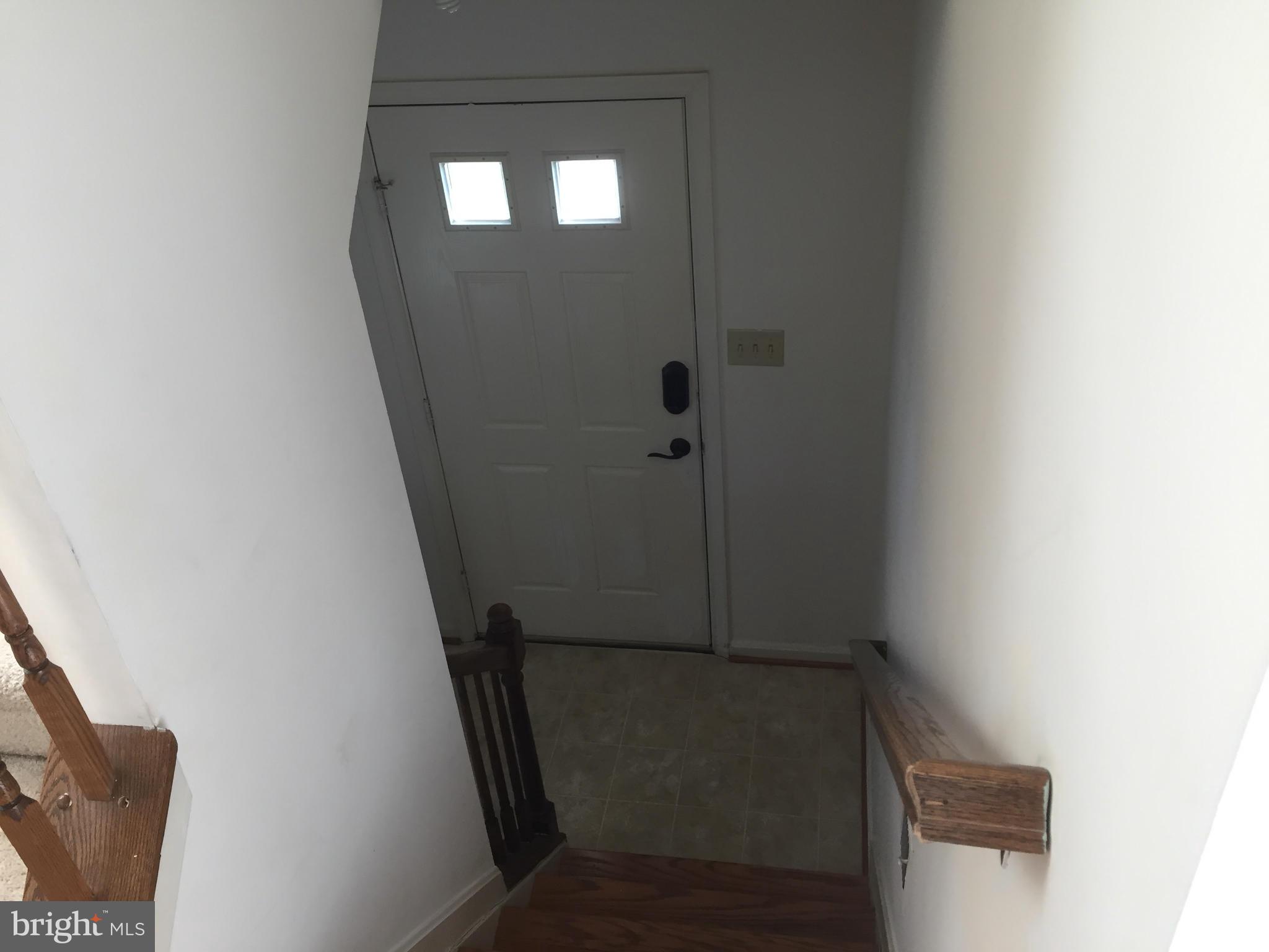 5752 Springfish Place Waldorf, MD 20603 - Photo 2 of 13 Interior (General)