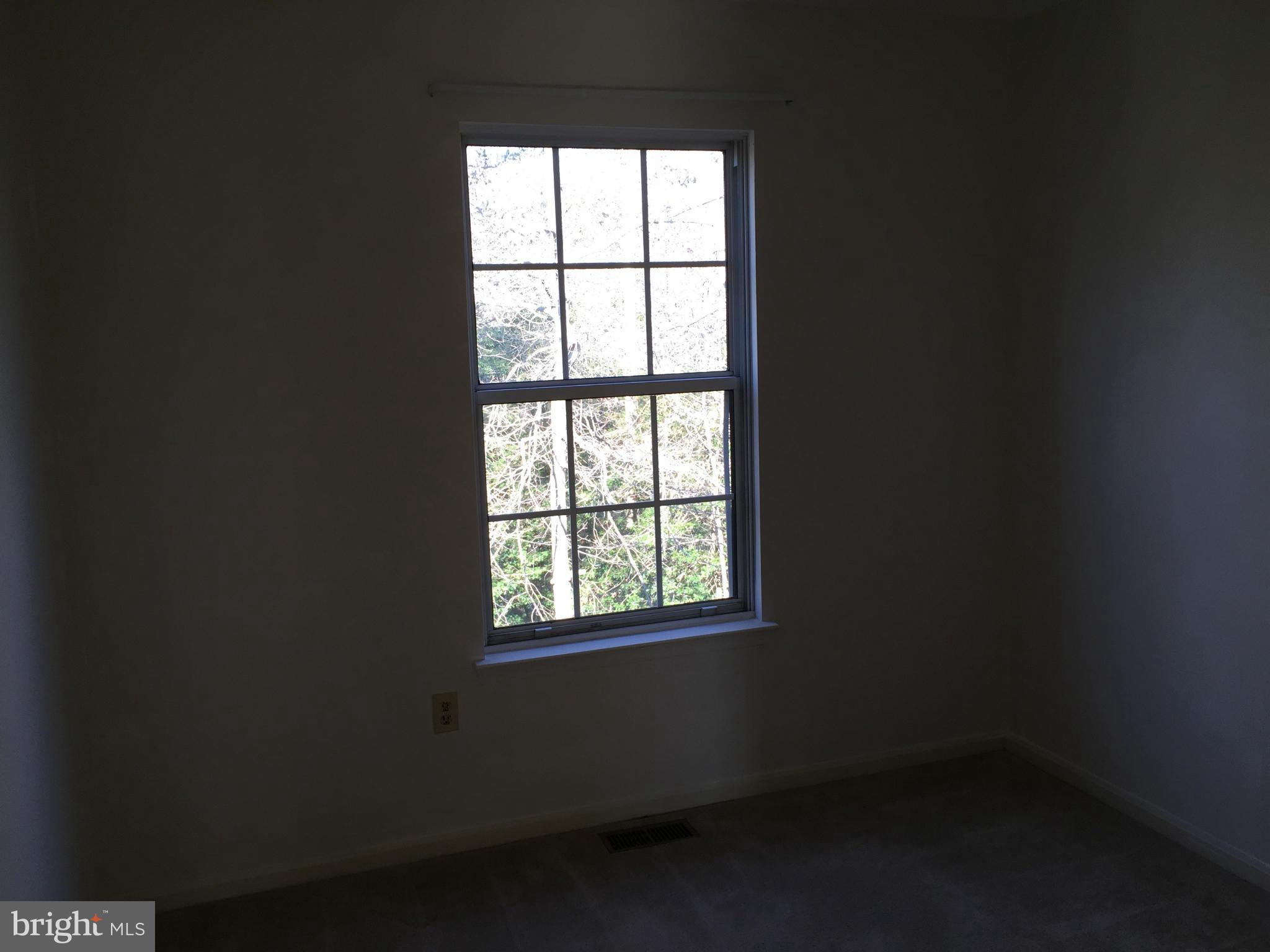 5752 Springfish Place Waldorf, MD 20603 - Photo 11 of 13 Bedroom