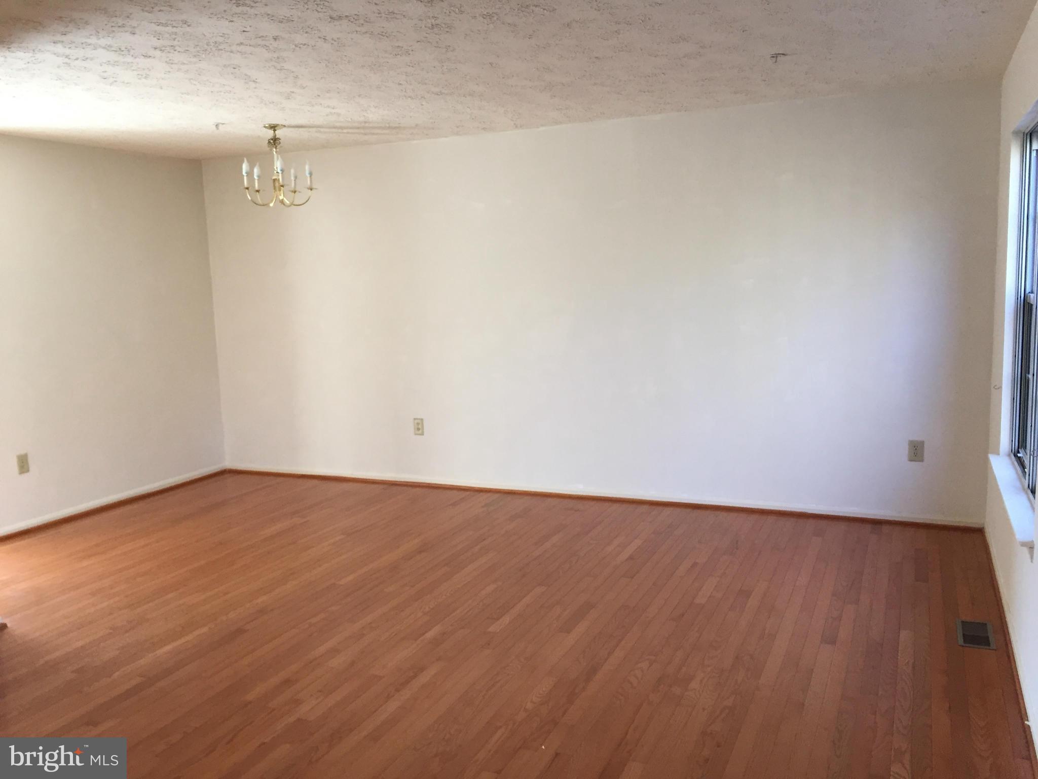 5752 Springfish Place Waldorf, MD 20603 - Photo 4 of 13 Dining Room
