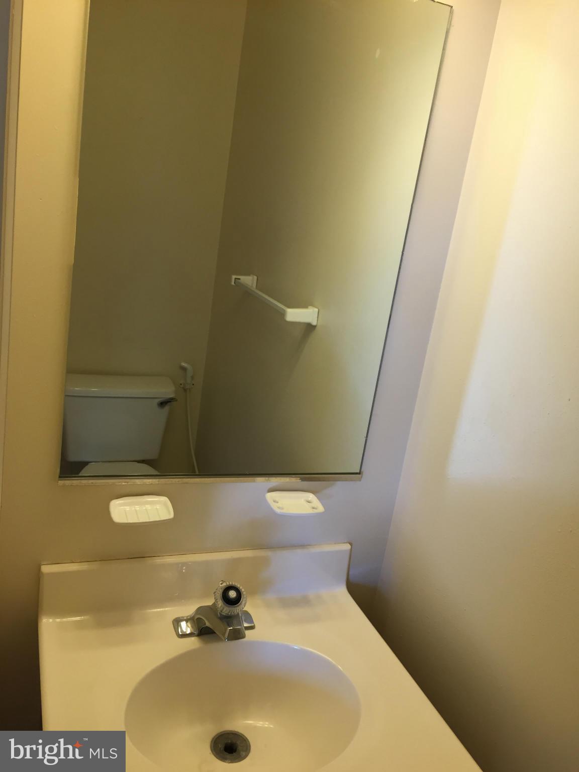 5752 Springfish Place Waldorf, MD 20603 - Photo 6 of 13 Bath