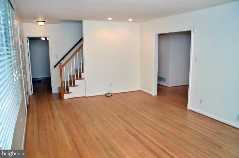 9812 Gunforge Road Perry Hall, MD 21128 - Photo 20 of 25 Living Room