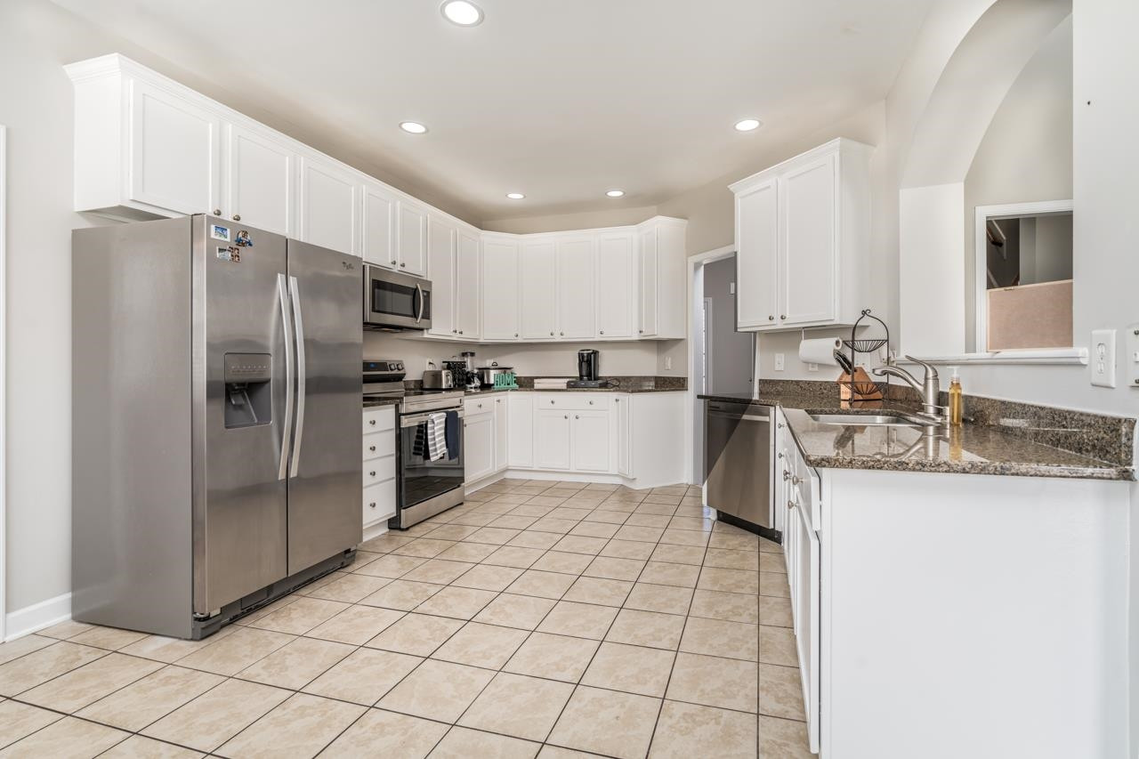 2242 Flowing Drive Raleigh, NC 27610 - Photo 11 of 28 Photo 11