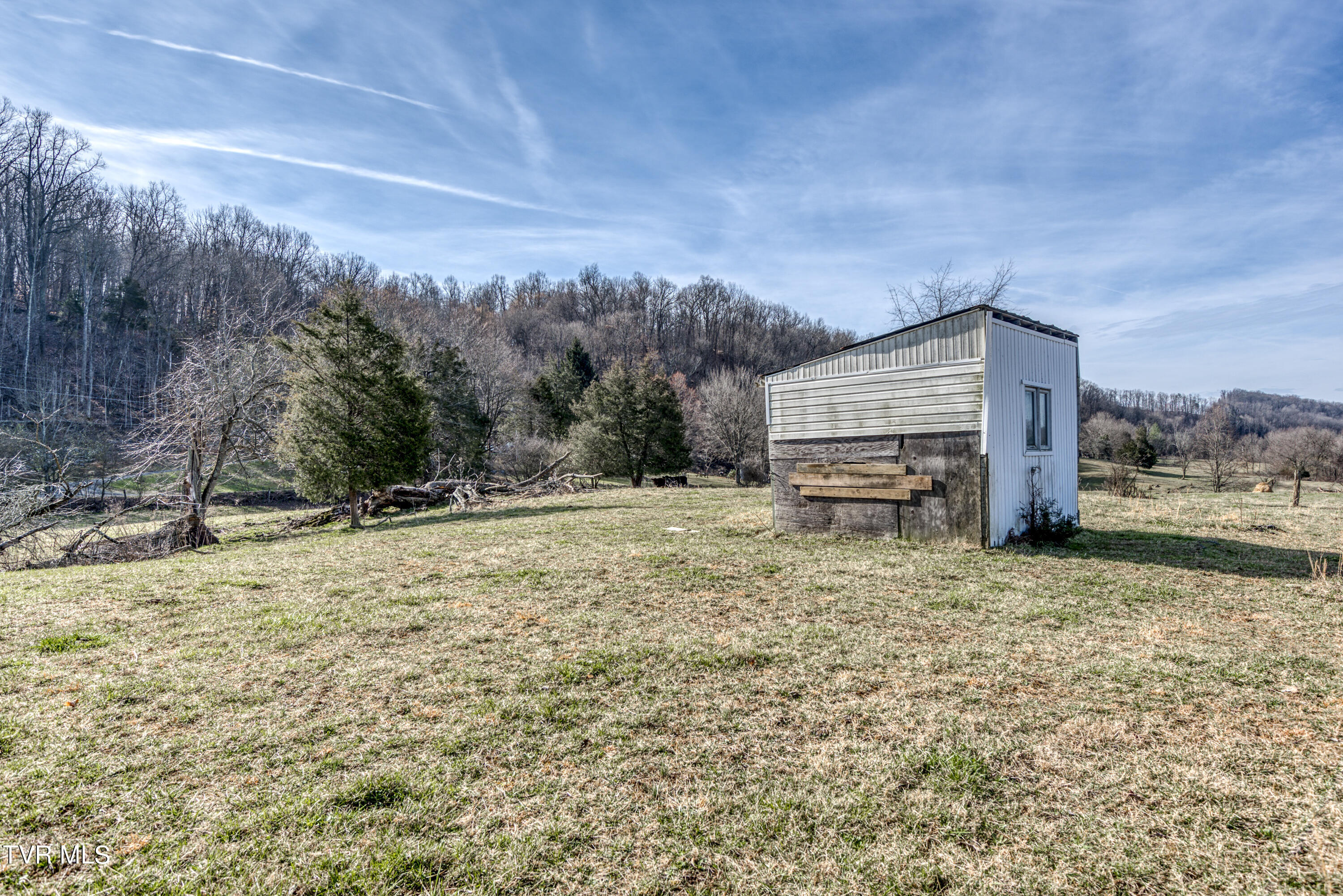 4426 Dishner Valley Road Bristol, VA 24202 - Photo 28 of 33 IMG_2701