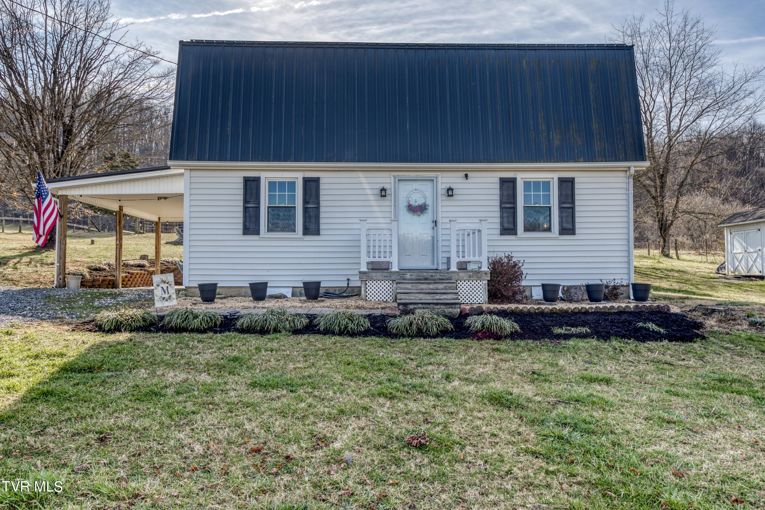 4426 Dishner Valley Road Bristol, VA 24202 - Photo 33 of 33 IMG_2694