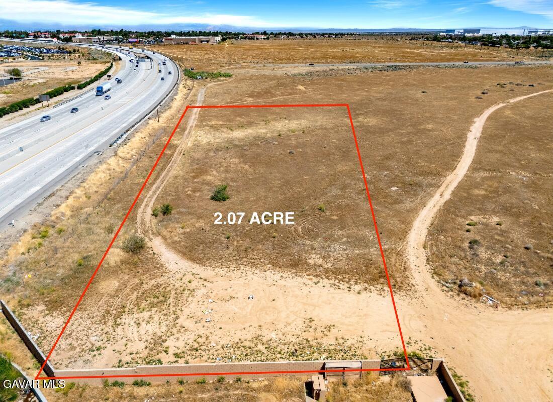 Division Street, Unit P12 Palmdale, CA 93550 - Photo 5 of 12 5