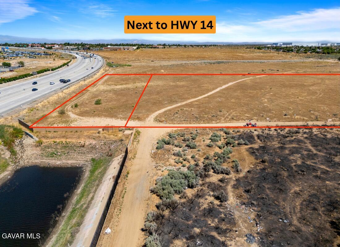Division Street, Unit P12 Palmdale, CA 93550 - Photo 8 of 12 9