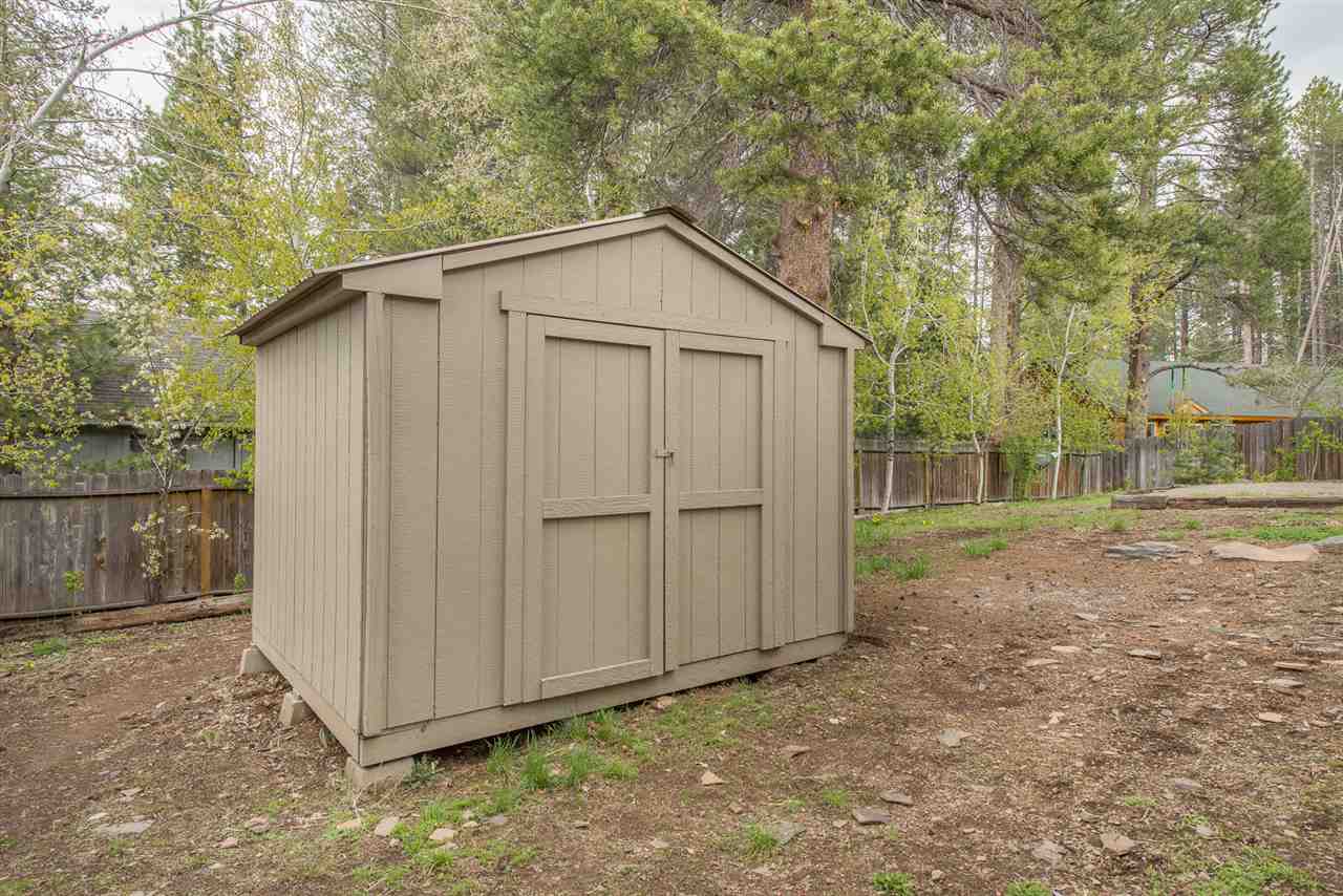 12571 Pine Forest Road Truckee, CA 96161 - Photo 15 of 17 Gallery Image 15