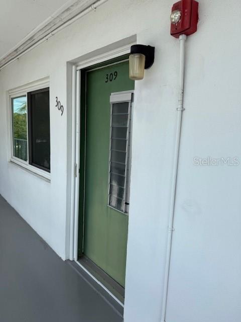 11251 80th Avenue, Unit 309 Seminole, FL 33772 - Photo 1 of 15 a view of front door