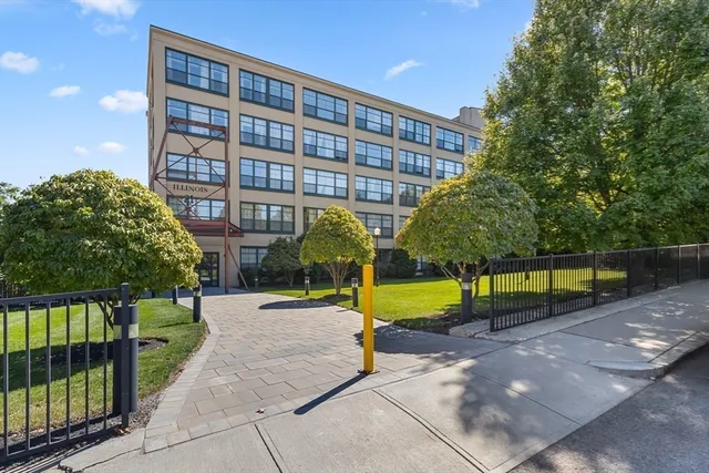 $230,000 | 21 Illinois Street, Unit 508, Worcester, MA 01610