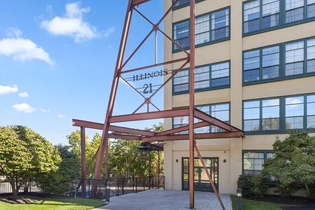 $230,000 | 21 Illinois Street, Unit 508, Worcester, MA 01610