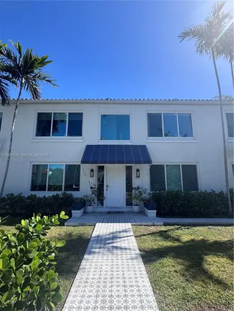 $3,500 | 2855 Royal Palm Avenue, Unit 2, Miami Beach, FL 33140