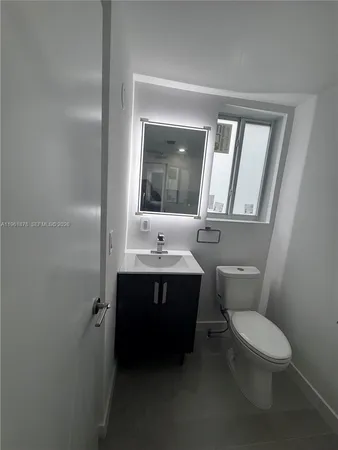 $3,500 | 2855 Royal Palm Avenue, Unit 2, Miami Beach, FL 33140