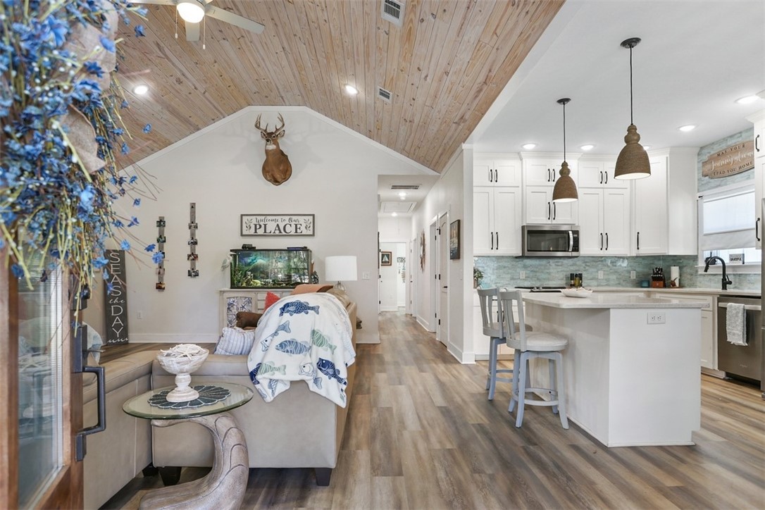 1130 Fishermans Lodge Rd N East Townsend, GA 31331 - Photo 4 of 28