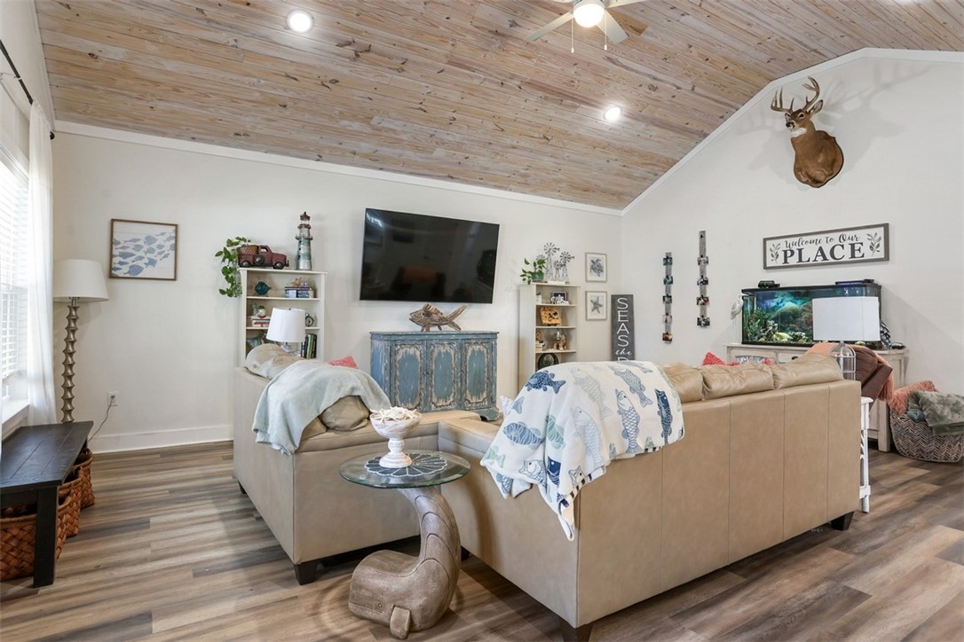 1130 Fishermans Lodge Rd N East Townsend, GA 31331 - Photo 5 of 28