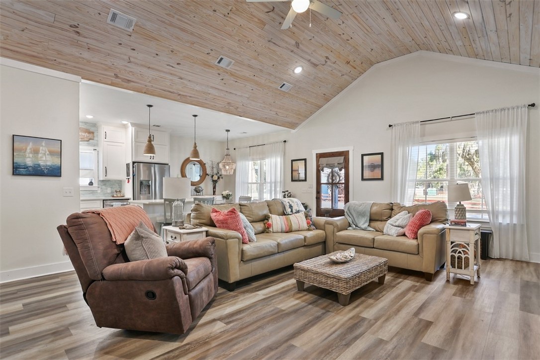 1130 Fishermans Lodge Rd N East Townsend, GA 31331 - Photo 6 of 28