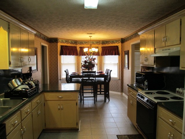 47 North Herring Road Opelika, AL 36804 - Photo 10 of 25 Gallery Image 10